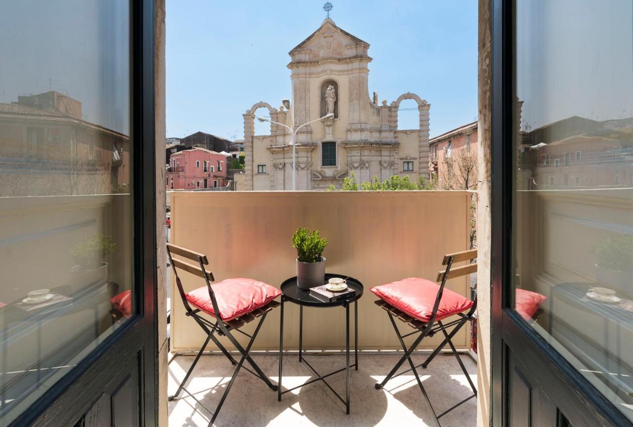 Dimora Paterno Del Grado Apartment Катания Екстериор снимка